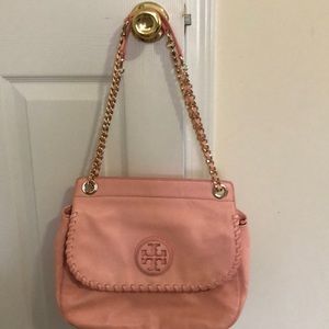 Tory Burch leather handbag with Gold Handel